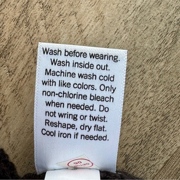 Croft & Barrow Black Short Sleeve Crochet Knit Sweater Top Size Large - Picture 6 of 12